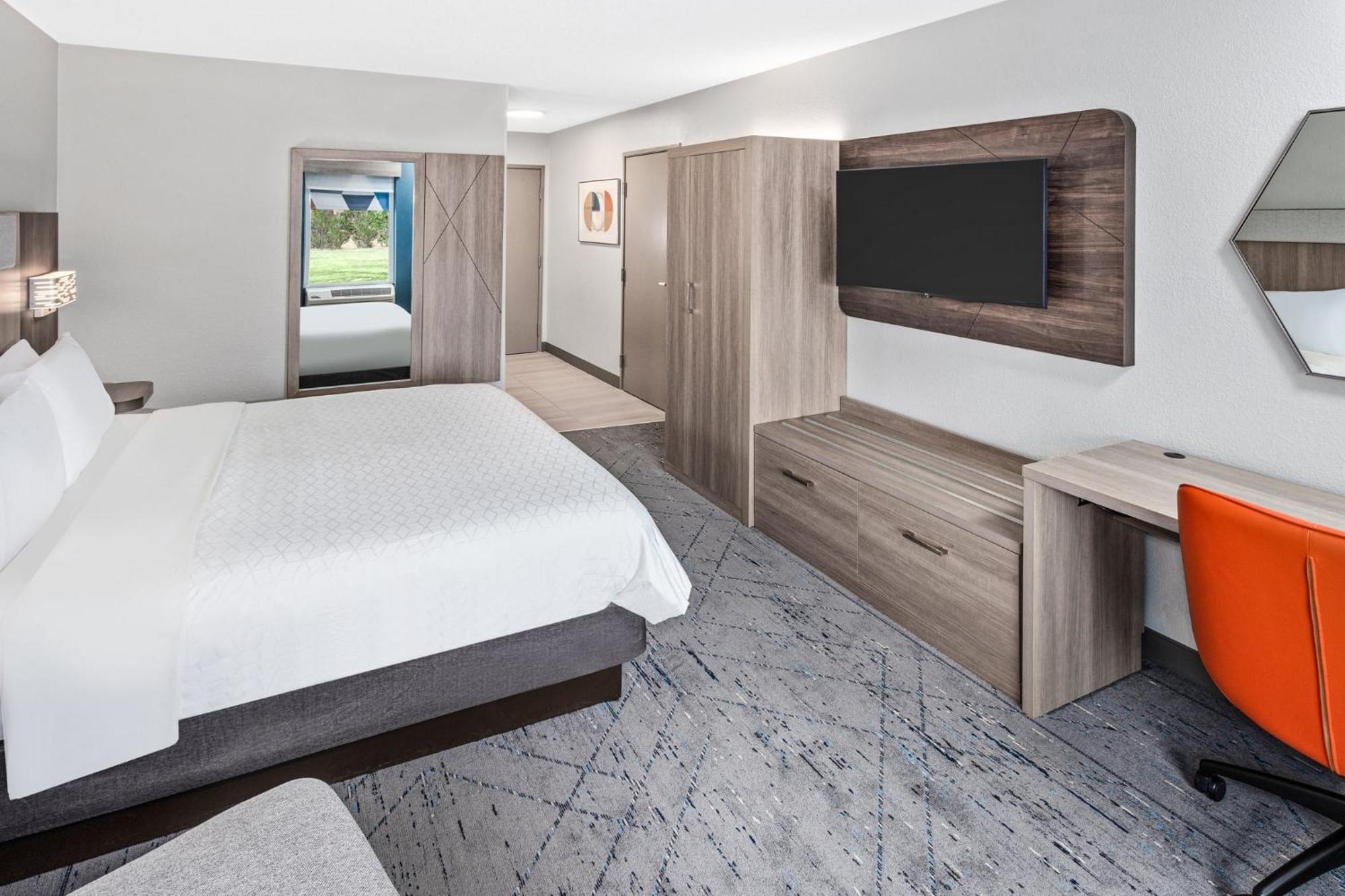 Holiday Inn Express Hotel & Suites Chicago-Algonquin By Ihg Extérieur photo