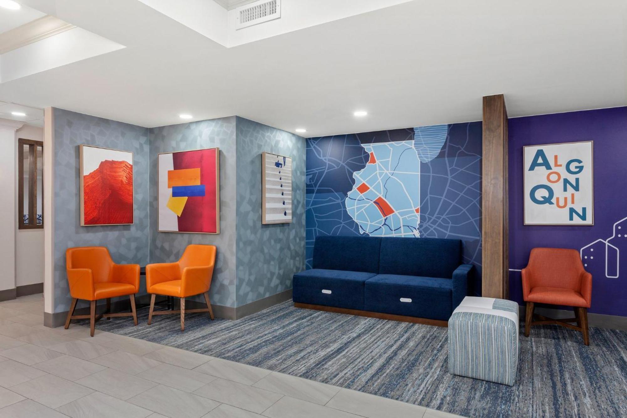 Holiday Inn Express Hotel & Suites Chicago-Algonquin By Ihg Extérieur photo