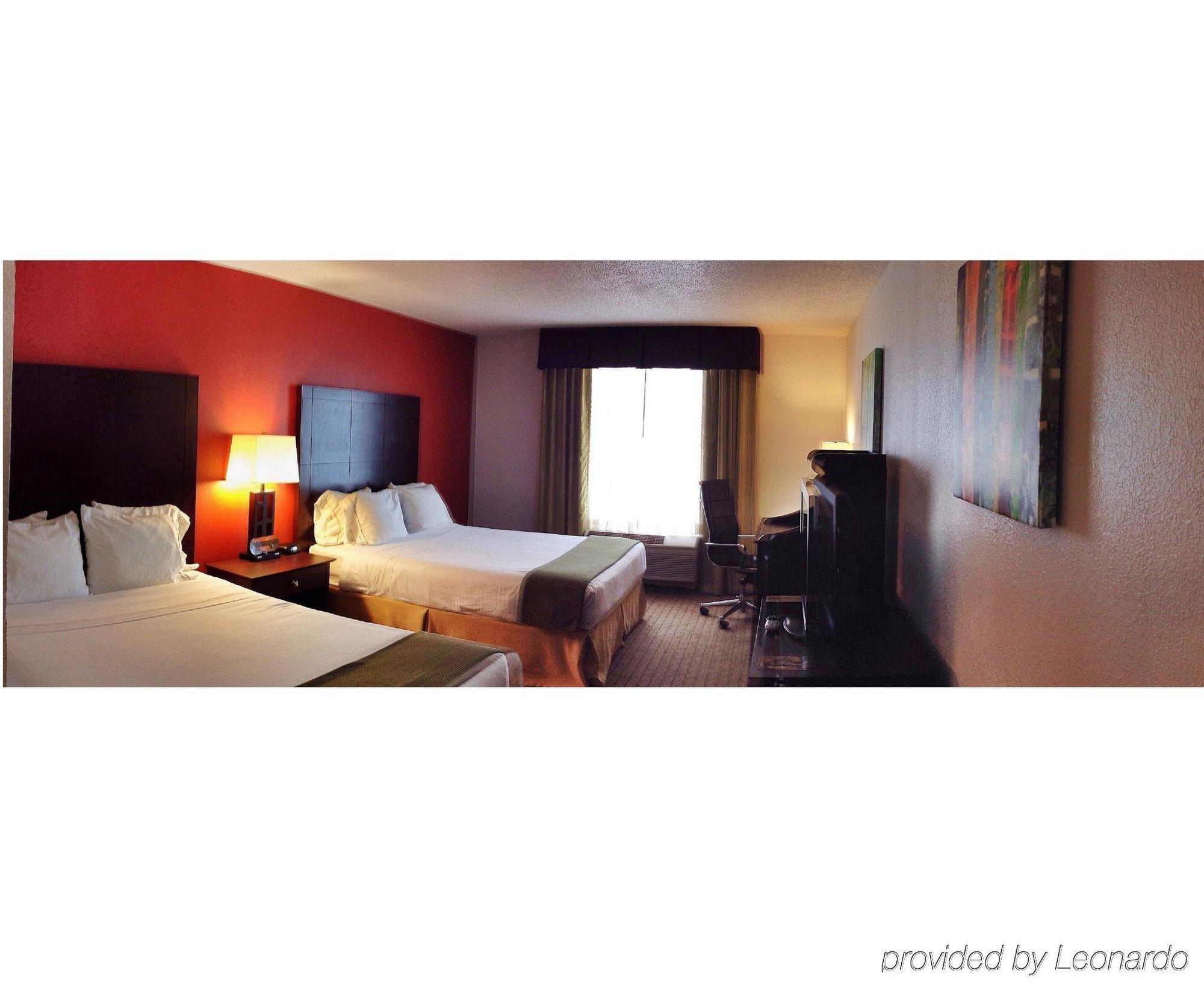 Holiday Inn Express Hotel & Suites Chicago-Algonquin By Ihg Extérieur photo